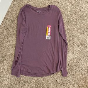 Woman’s long sleeve top